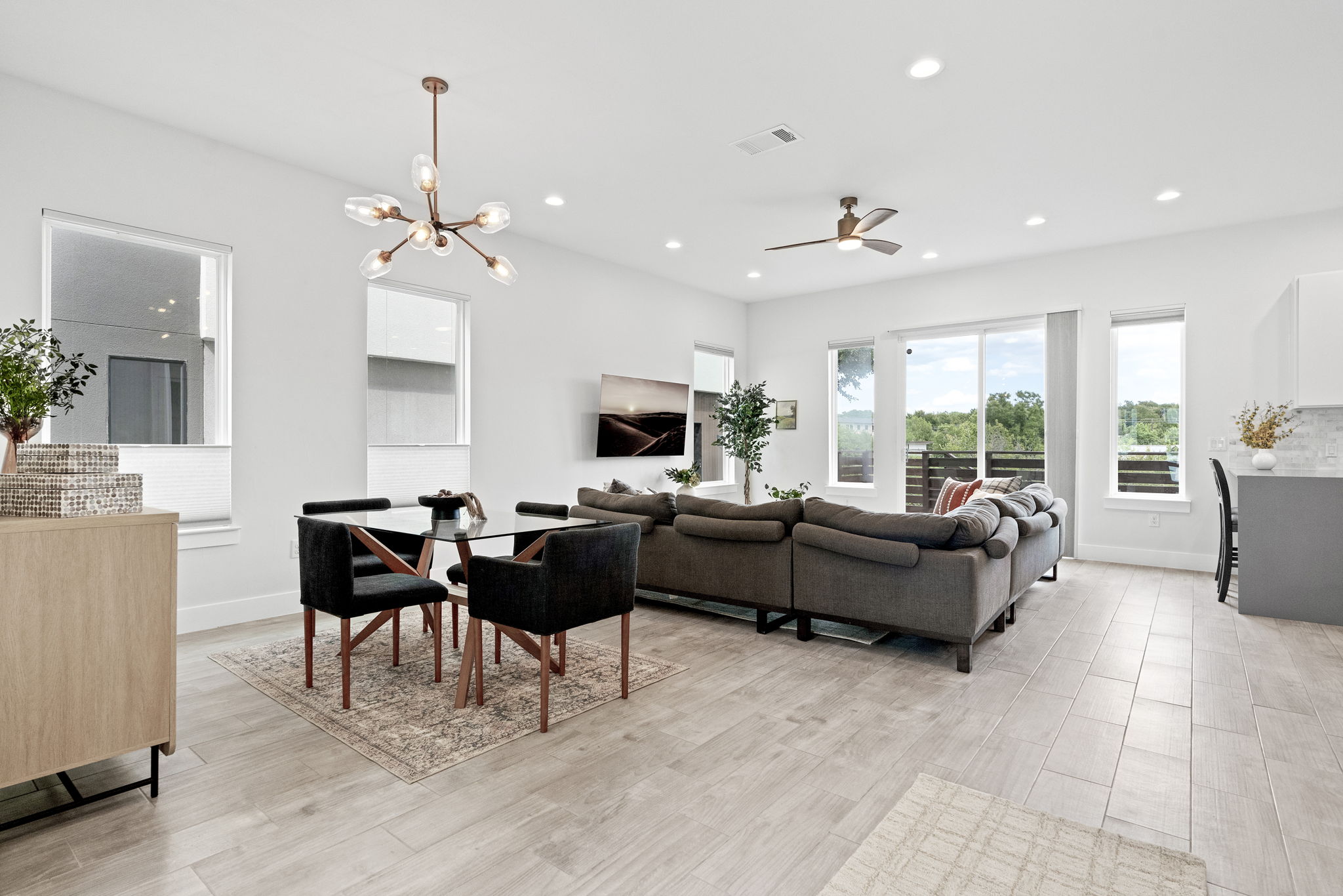 5205 Rob-Scott Street Austin, TX 78721 - Photo 9 of 41