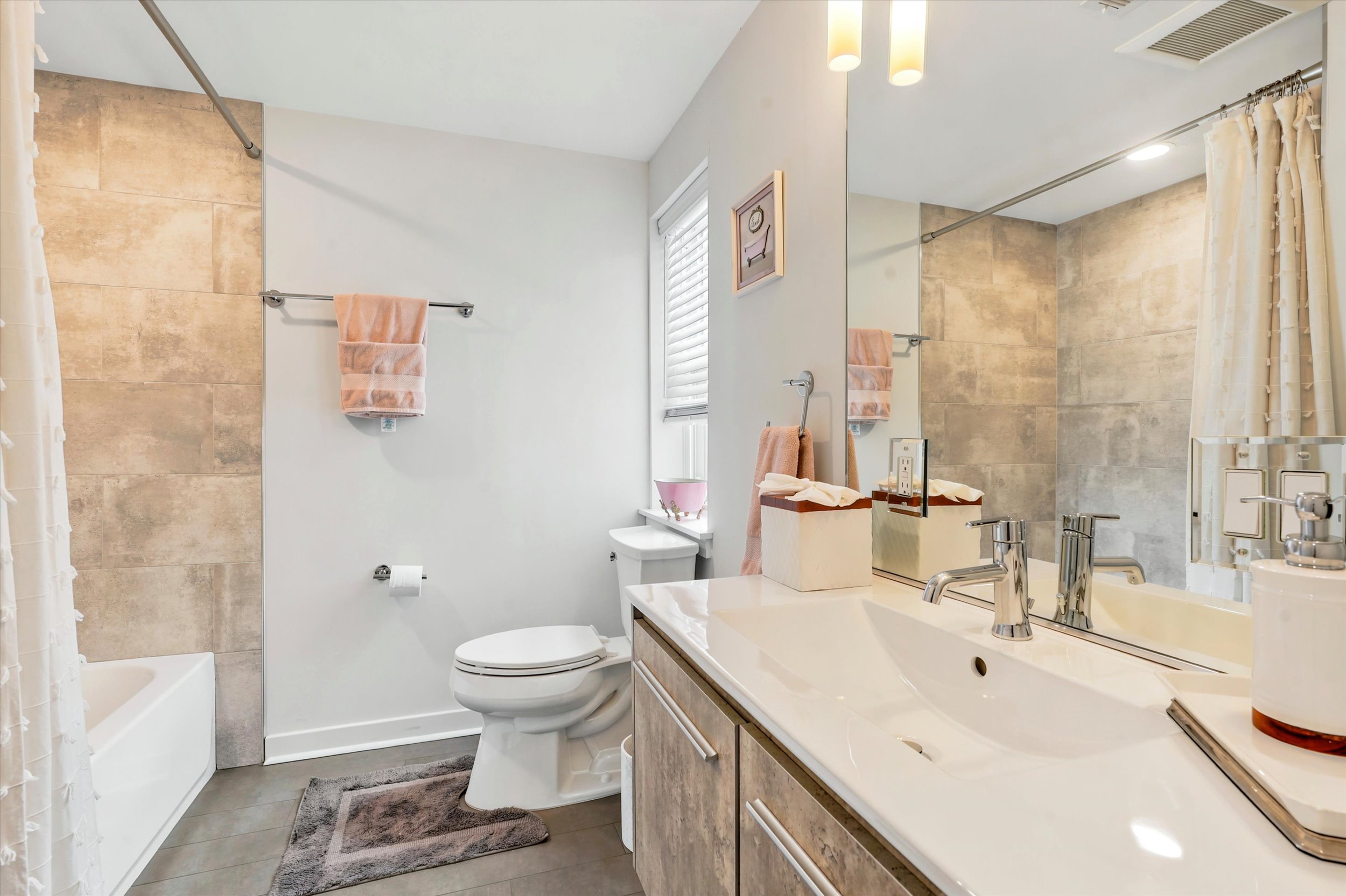 2304 Christian Street Philadelphia, PA 19146 - Photo 28 of 44