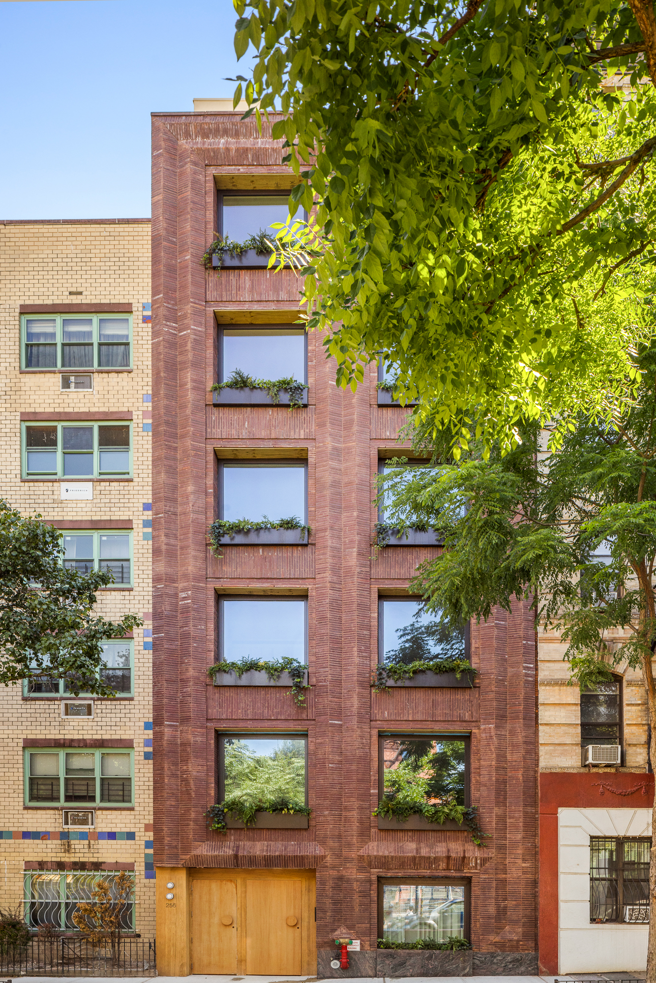 256 East 4th Street, Unit 2 Manhattan, NY 10009 - Photo 7 of 8 Gallery Image 7