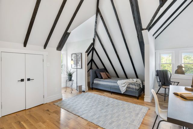 $2,795,000 | 542 East 24th Street | South Midwood