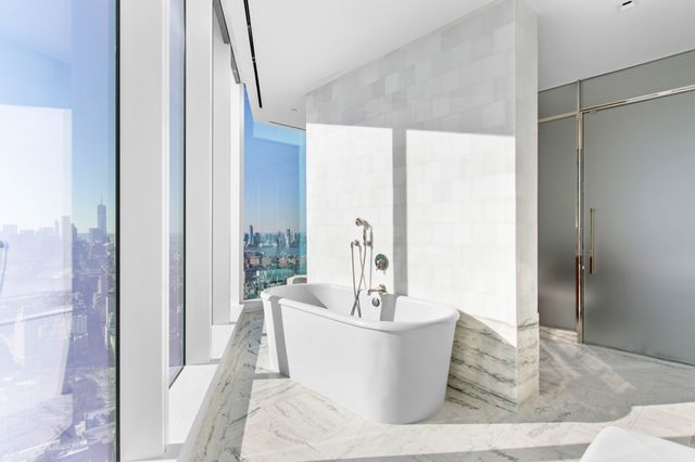 $13,600,000 | 45 East 22nd Street, Unit 60 | Flatiron