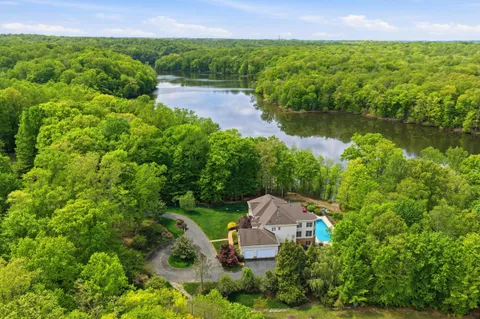 $2,400,000 | 5061 Wolf Run Shoals Road, Woodbridge, VA 22192