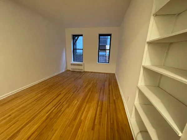 $2,350 | 128 East 84th Street, Unit 5B | Upper East Side