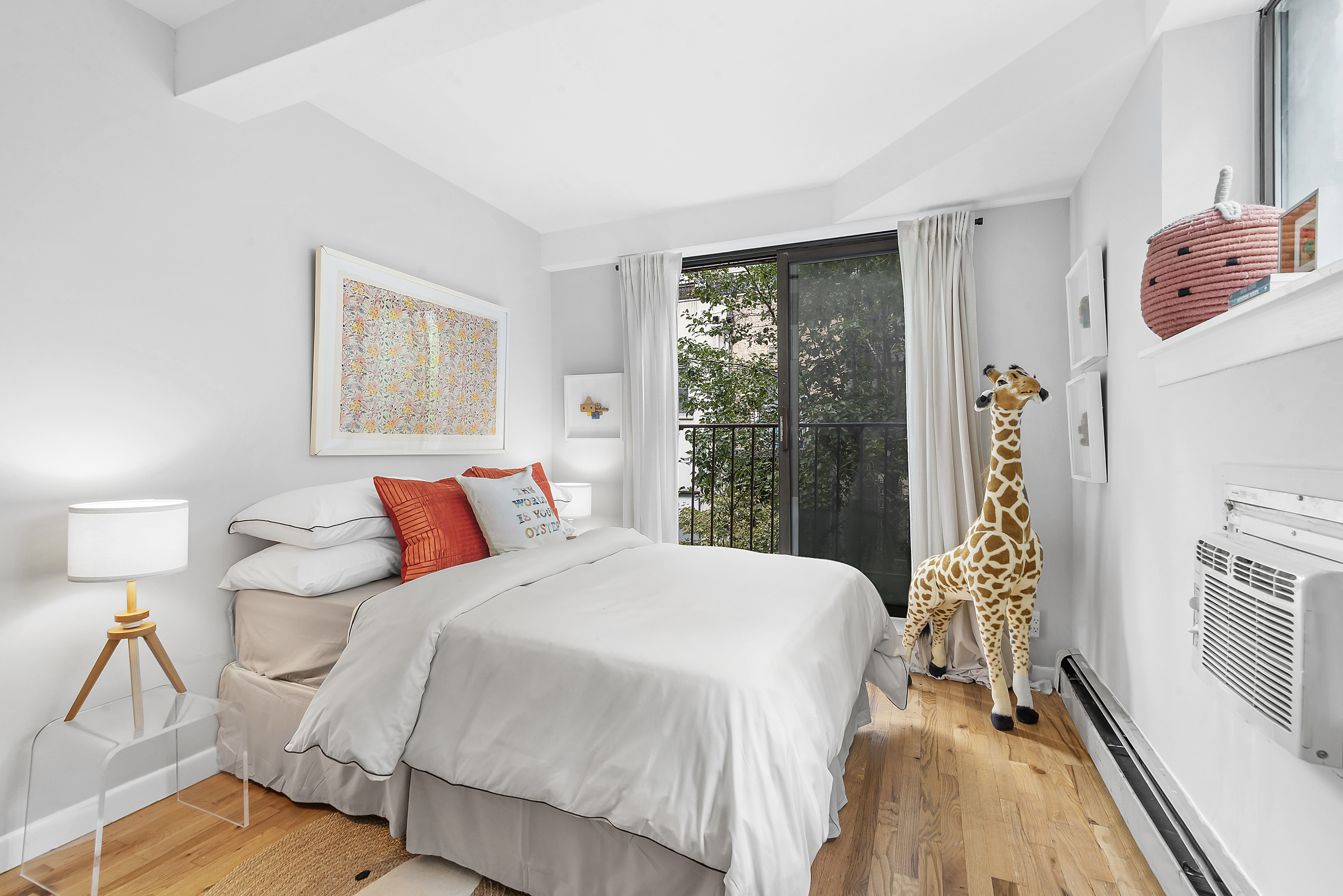 249 West 101st Street, Unit 6 Manhattan, NY 10025 - Photo 4 of 10