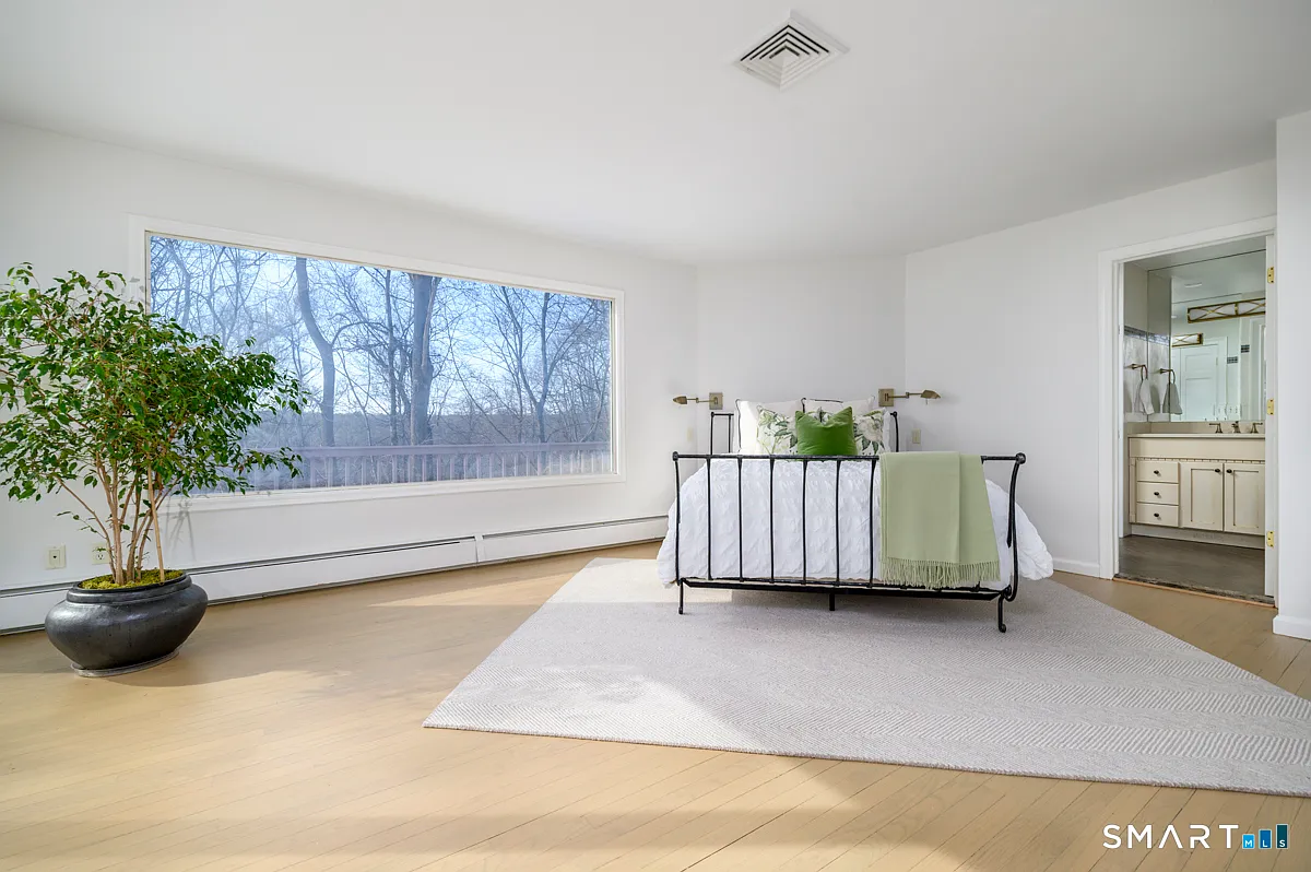 1238 Westover Road Stamford, CT 06902 - Photo 14 of 27