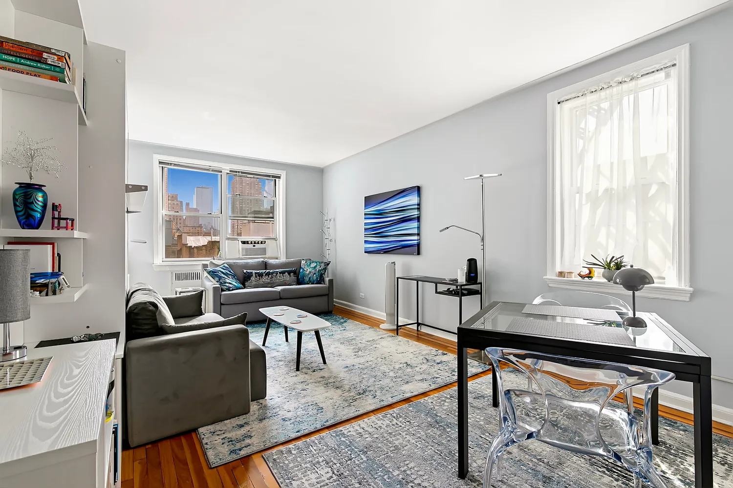 $495,000 | 310 West 55th Street, Unit 6K | Hell's Kitchen