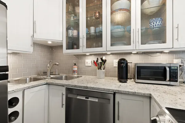 Contact Agent | East Brookline Street, Boston, MA 02118