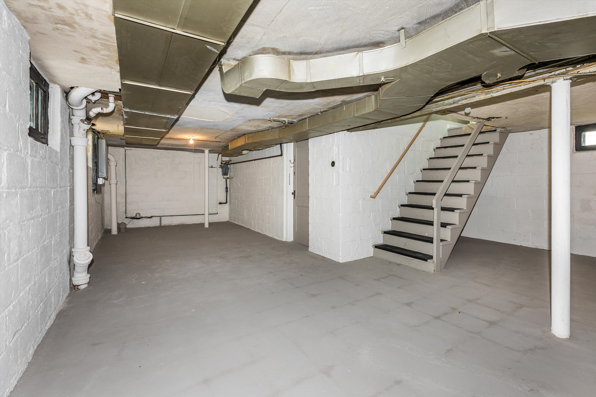 50 Ridge Avenue Bloomfield, NJ 07003 - Photo 25 of 32