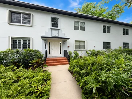 $350,000 | 5605 Southwest 80th Street, Unit 10D, Miami, FL 33143