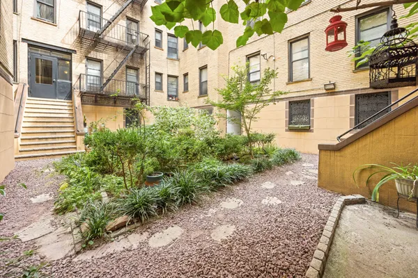 $3,250 | 839 East 19th Street, Unit 2D | Midwood