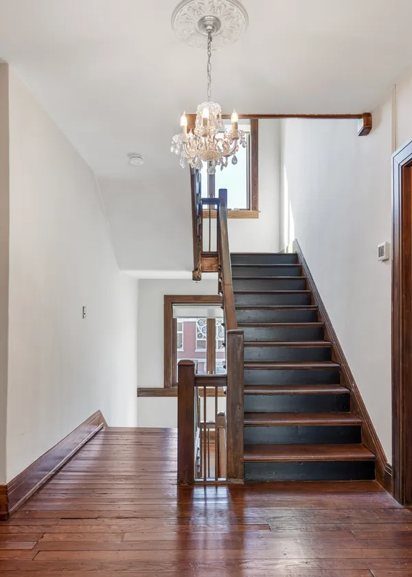 $1,750,000 | 903 Russell Street, Nashville, TN 37206