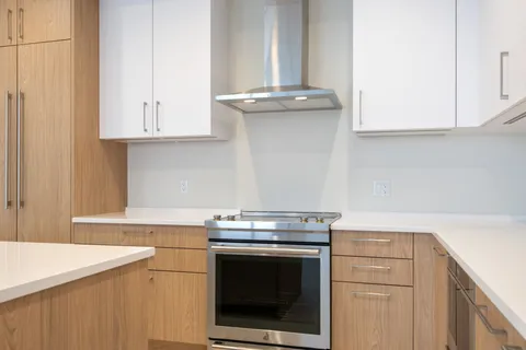 $1,275,000 | 235 1st Avenue North, Unit 1407, St. Petersburg, FL 33701