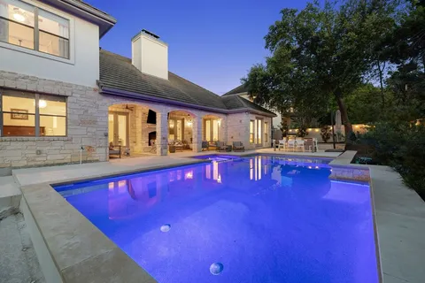 $1,399,000 | 22 Autumn Oaks Drive, Austin, TX 78738