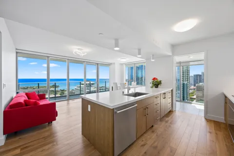 $1,980,000 | 629 Ke’eaumoku Street, Unit 3301, Honolulu, HI 96814