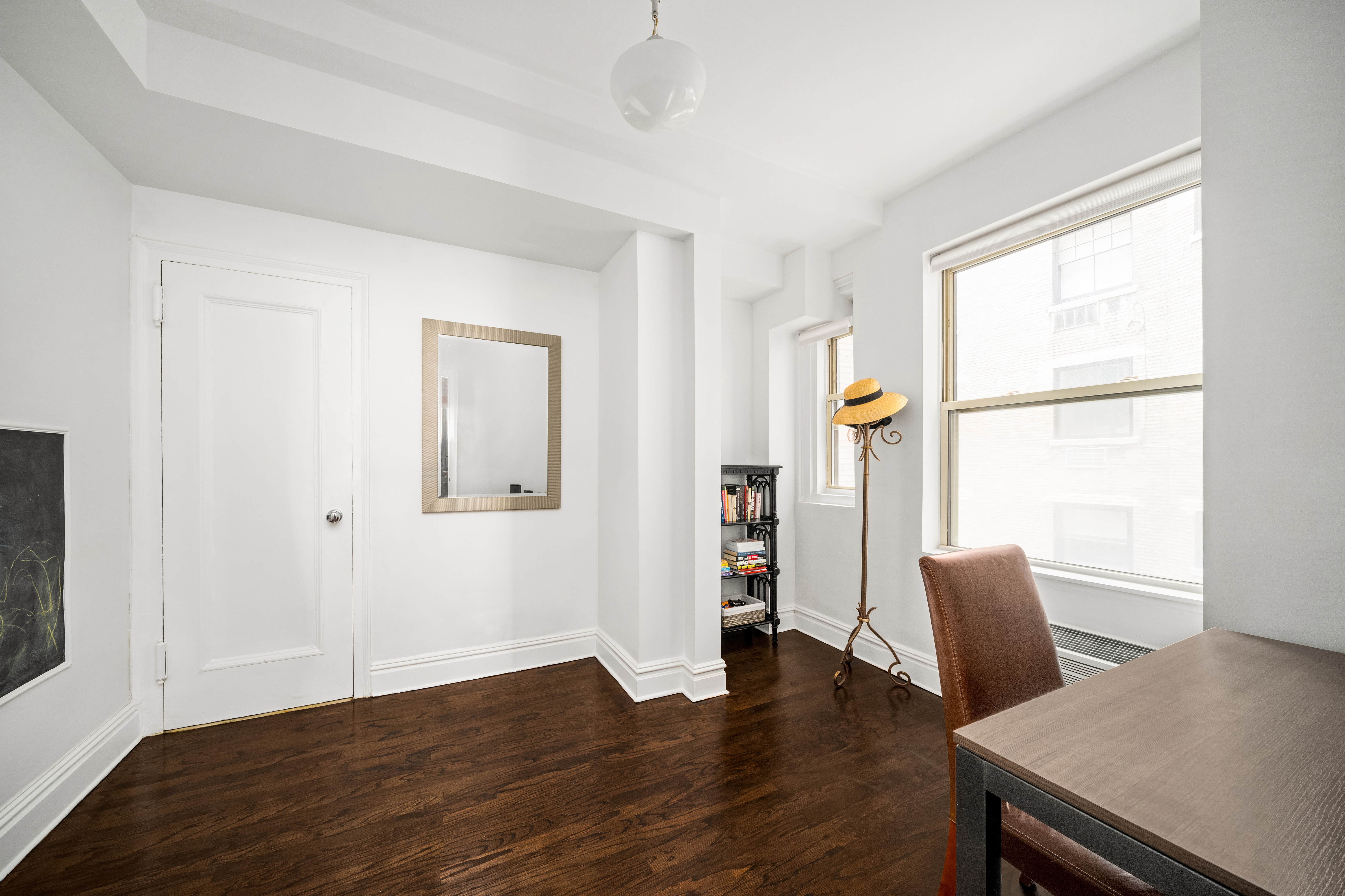 65 Central Park West, Unit 10E Manhattan, NY 10023 - Photo 10 of 12
