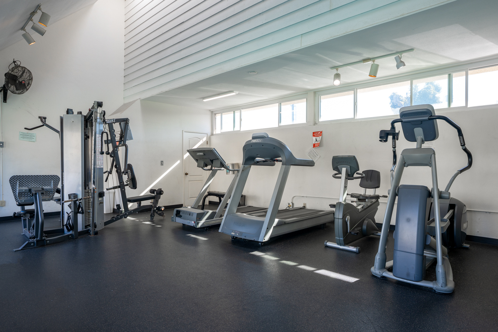 6333 Mt Ada Road, Unit 179 San Diego, CA 92111 - Photo 14 of 17