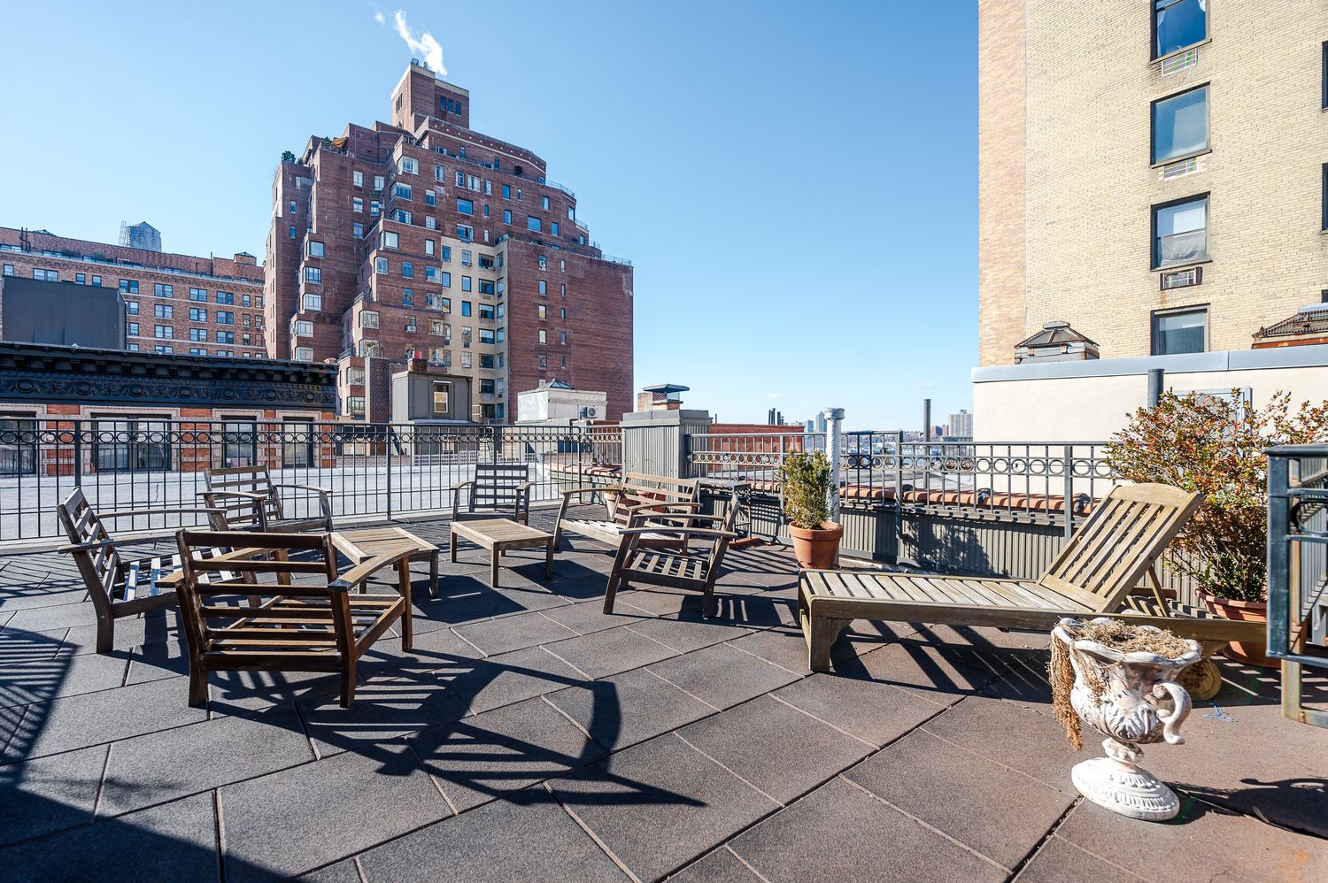 $1,100,000 | 323 West 83rd Street, Unit 3A | Upper West Side