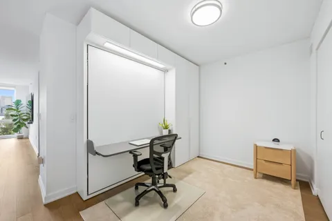 $7,950 | 20 River Terrace, Unit 5H | Battery Park City