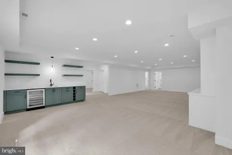 $2,925,000 | 930 Fairway Drive Northeast, Vienna, VA 22180