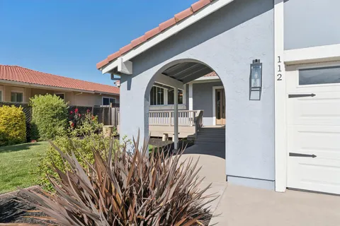 $1,049,000 | 112 Rose Petal Court, Petaluma, CA 94954