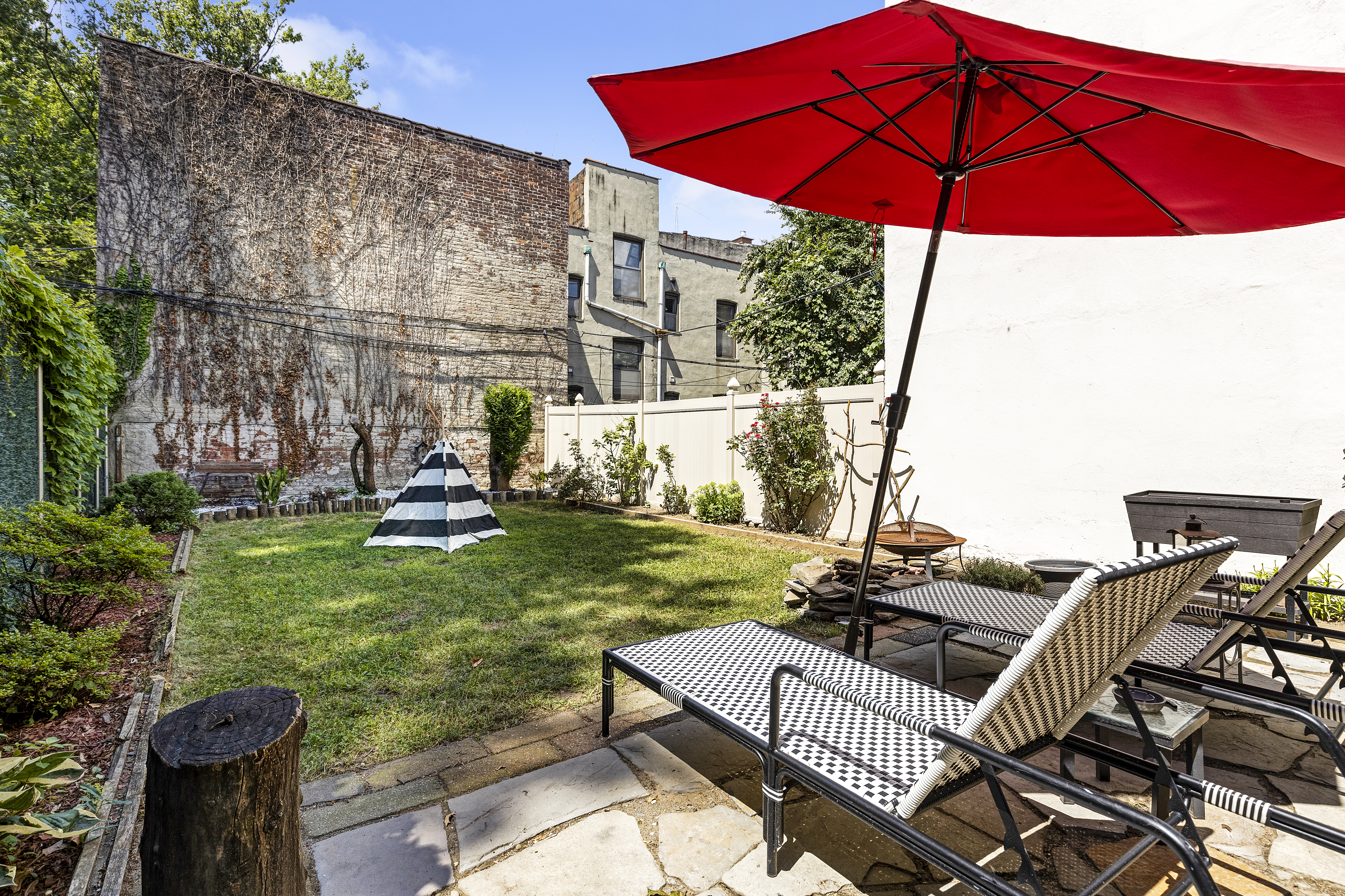 420 Lewis Avenue Brooklyn, NY 11233 - Photo 5 of 18