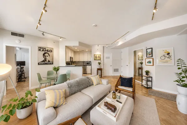 $599,000 | 1300 13th Street Northwest, Unit 102, Washington, DC 20005