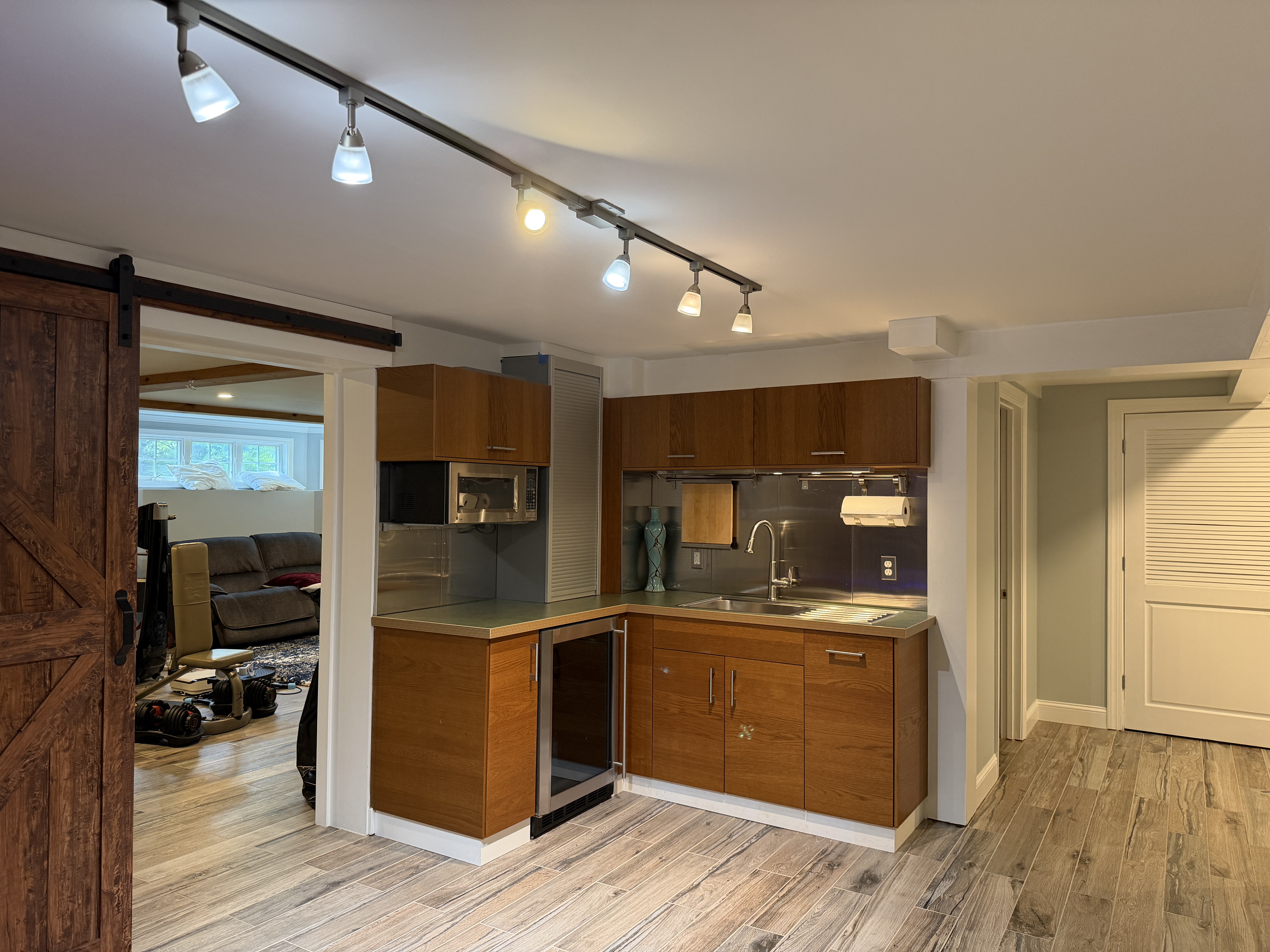 24 Russett Hill Road Sherborn, MA 01770 - Photo 9 of 12