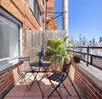 $1,795,000 | 175 West 12th Street, Unit 18A | West Village
