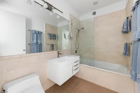 $1,499,000 | 252 7th Avenue, Unit 3M | Chelsea