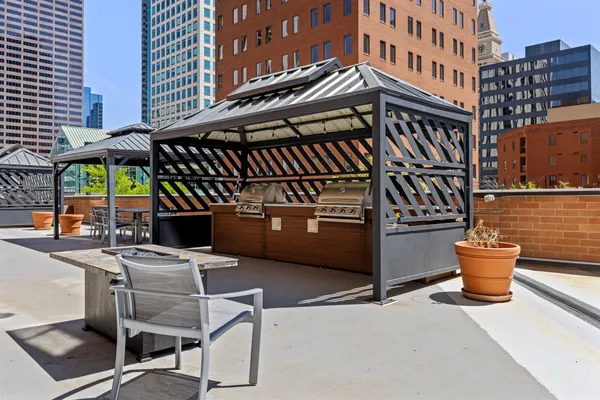 $600,000 | 1551 Larimer Street, Unit 2705, Denver, CO 80202