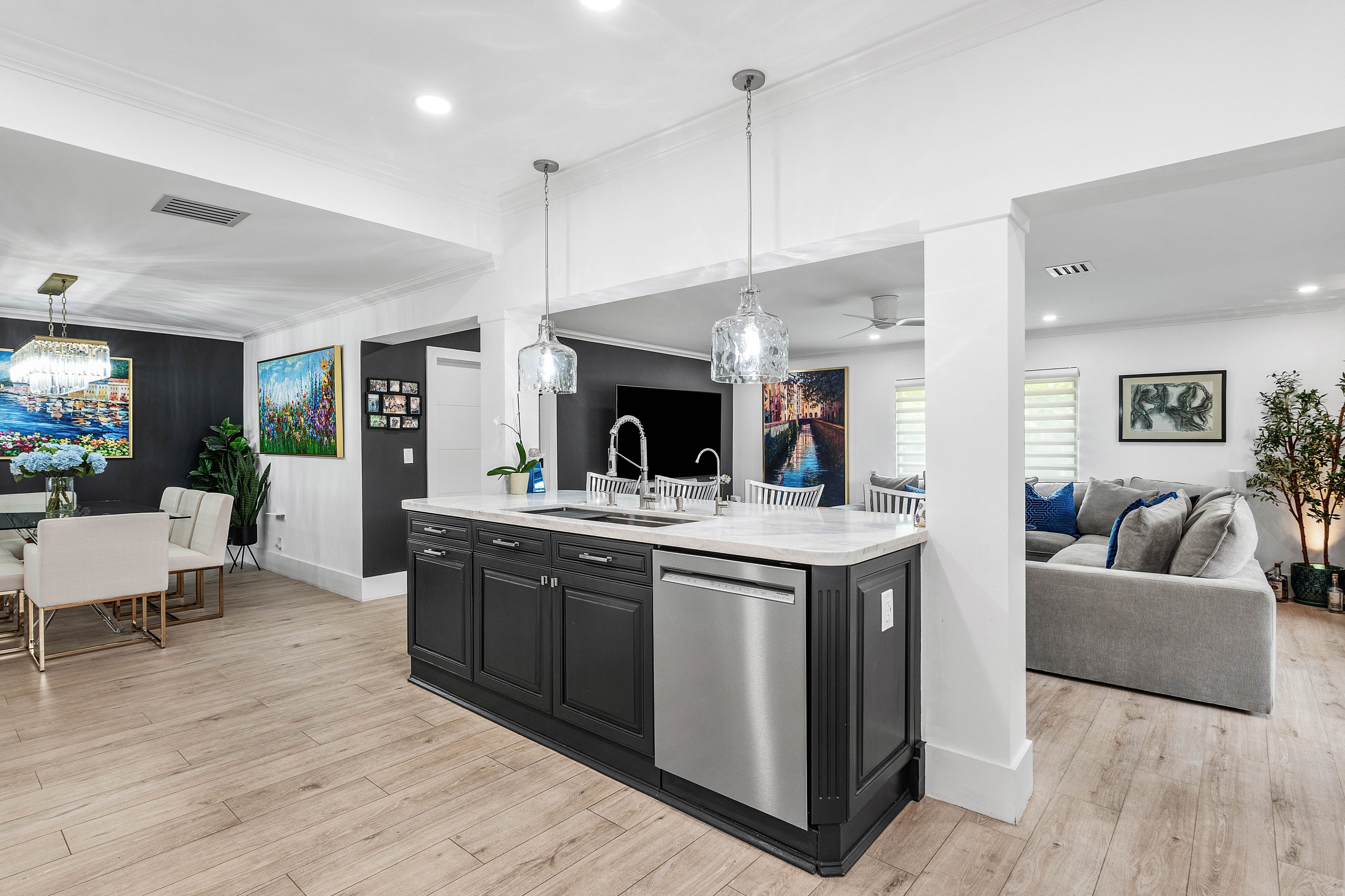 3203 Northeast 6th Drive Boca Raton, FL 33431 - Photo 11 of 35
