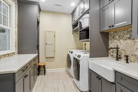 $2,475,000 | 11736 Gainsborough Road, Potomac, MD 20854