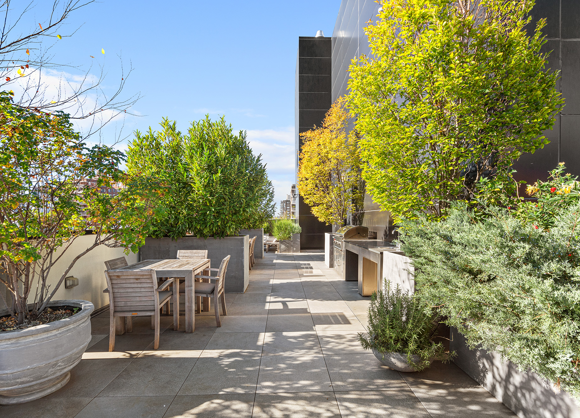 261 West 25th Street, Unit 4E Manhattan, NY 10001 - Photo 14 of 16