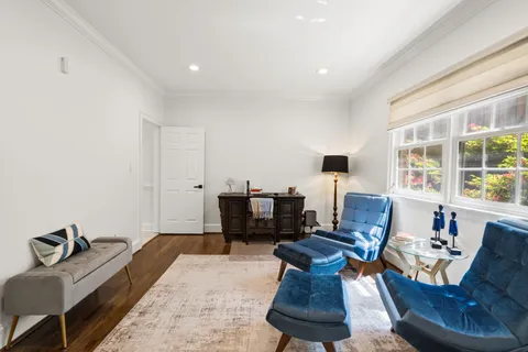 Contact Agent | 5313 Massachusetts Avenue, Bethesda, MD 20816