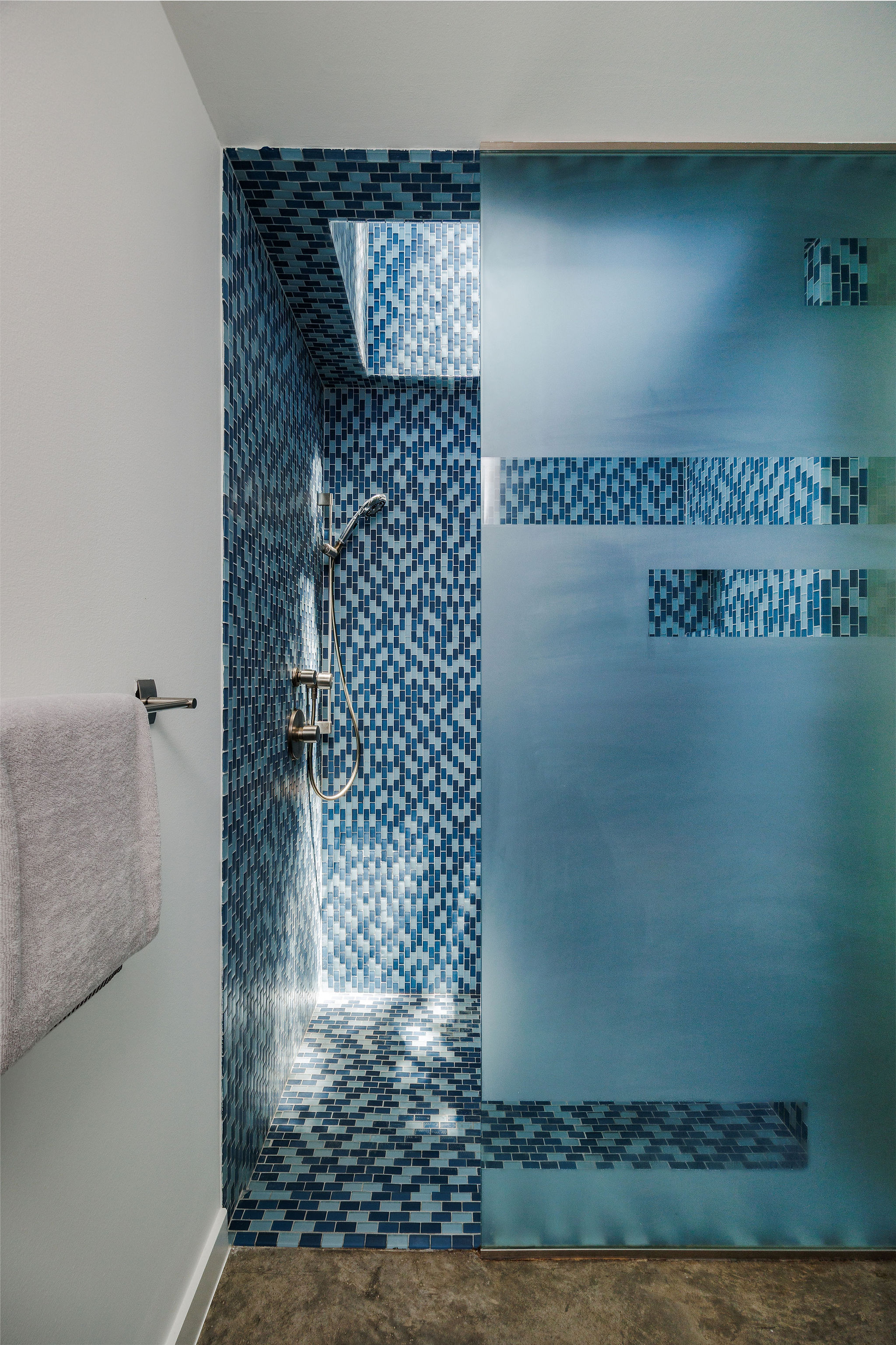 1801 Nickerson Street Austin, TX 78704 - Photo 19 of 44 a bathroom with a shower