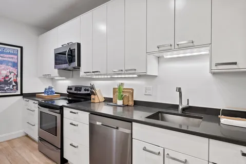 $915,000 | 3209 Sutton Place Northwest, Unit C, Washington, DC 20016