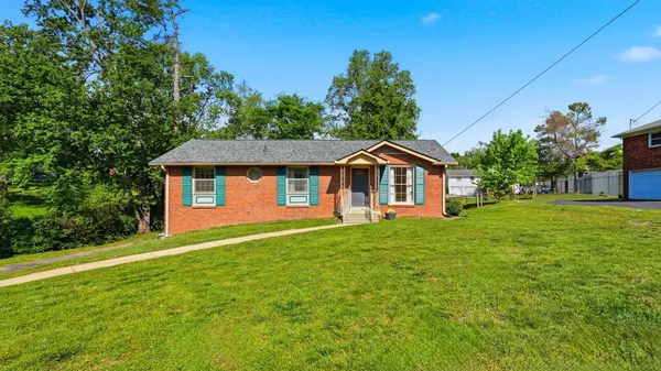 $364,000 | Des Moines Drive, Hermitage, TN 37076