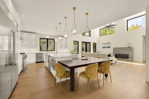 $2,595,000 | 8165 East Beach Drive Northwest, Washington, DC 20012