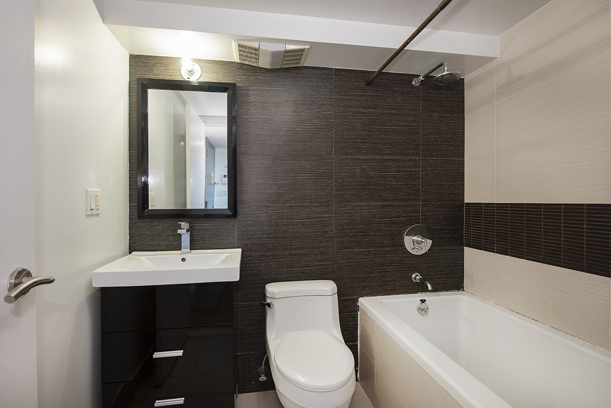 94 Meserole Street, Unit 4B Brooklyn, NY 11206 - Photo 15 of 21