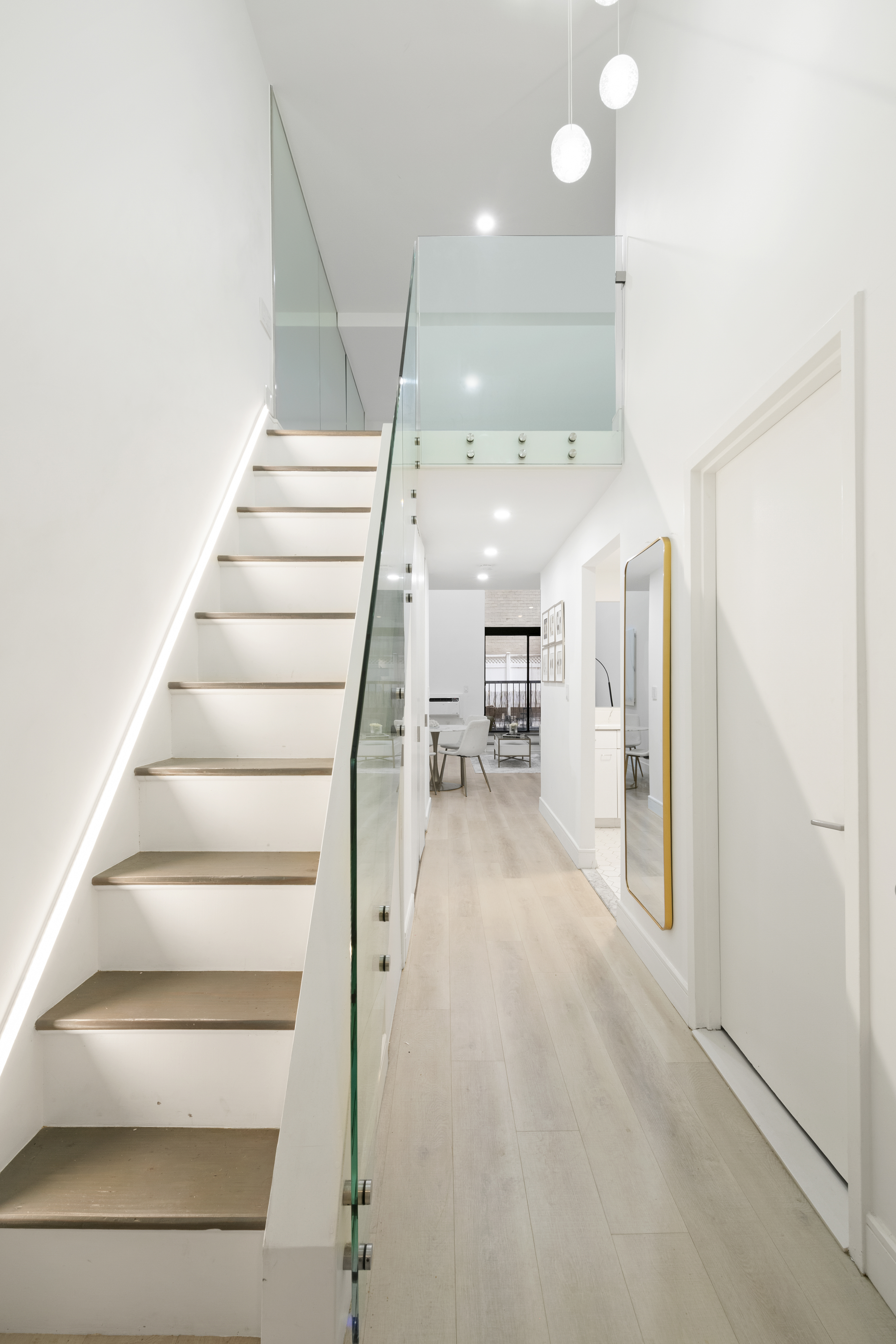 372 5th Avenue, Unit 2N Manhattan, NY 10018 - Photo 3 of 13