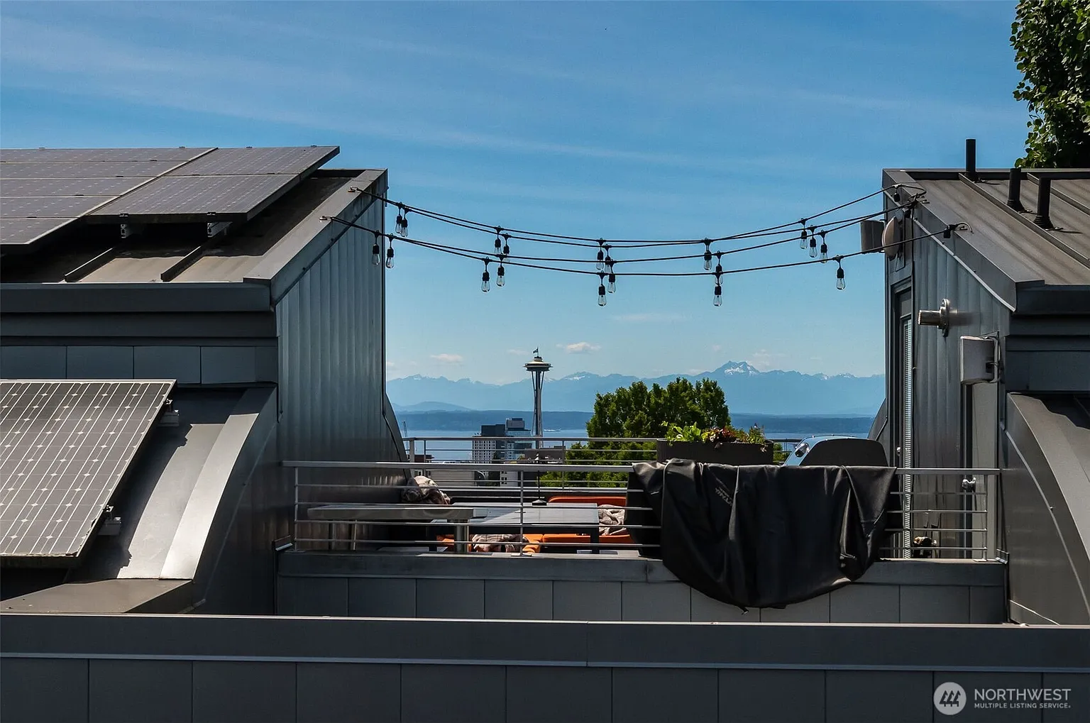 307 14th Avenue East, Unit B Seattle, WA 98112 - Photo 29 of 36