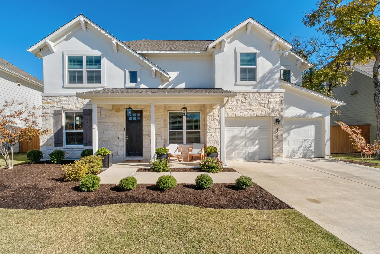 $800,000 | 1954 Headwaters Boulevard, Dripping Springs, TX 78620