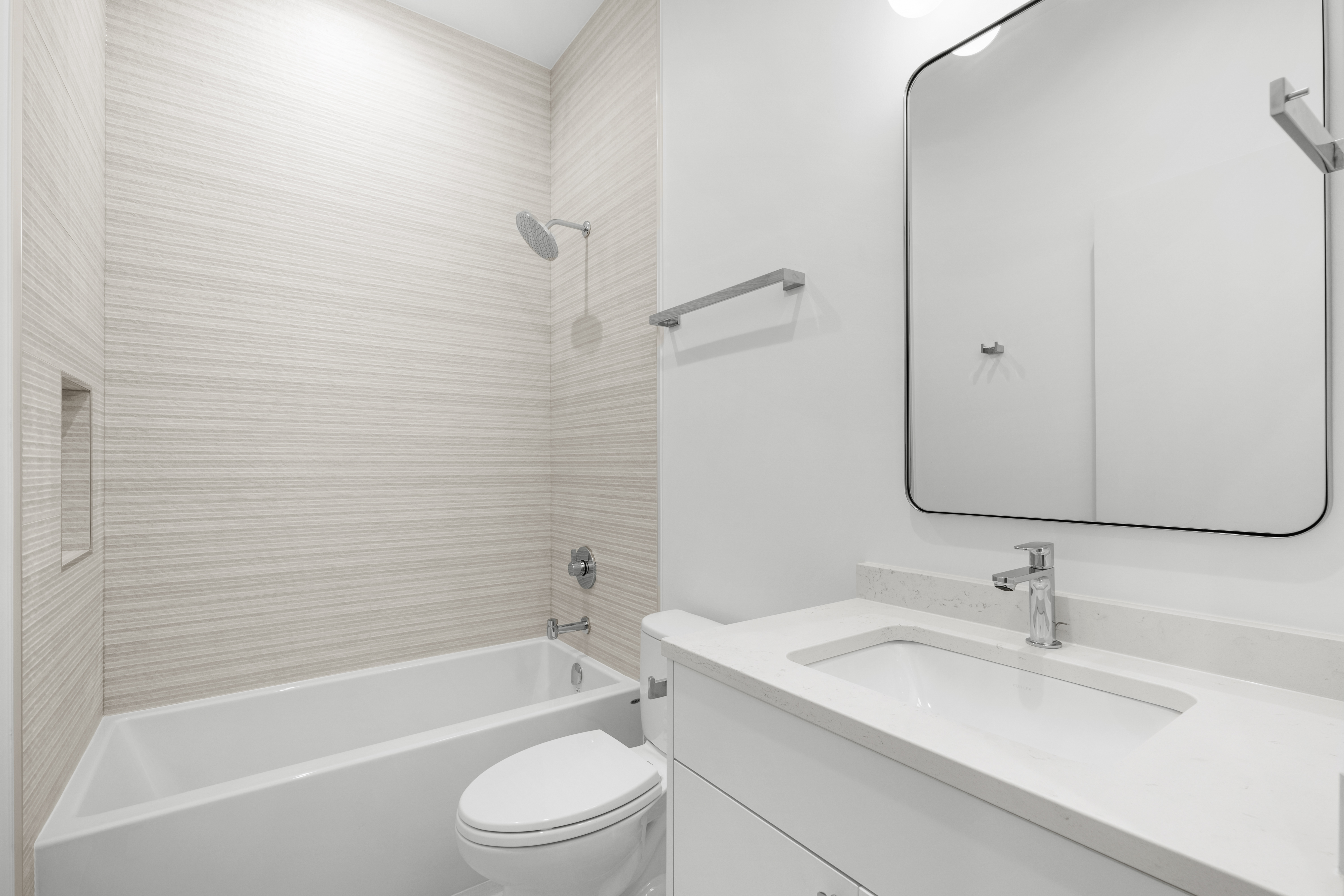 1327 West Taylor Street, Unit 2W Chicago, IL 60607 - Photo 15 of 20