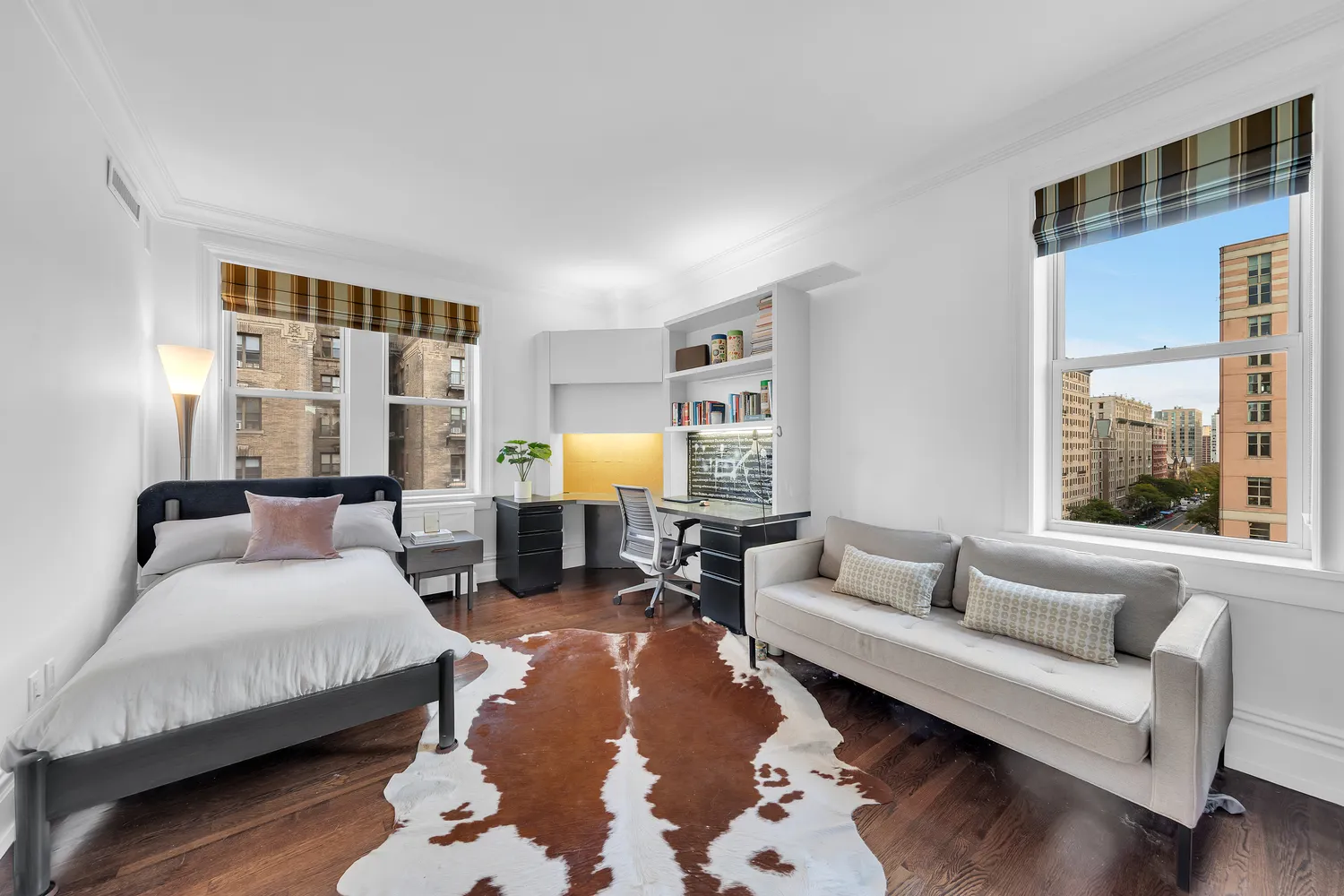 $3,495,000 | 610 West 110th Street, Unit 8AB | Upper West Side