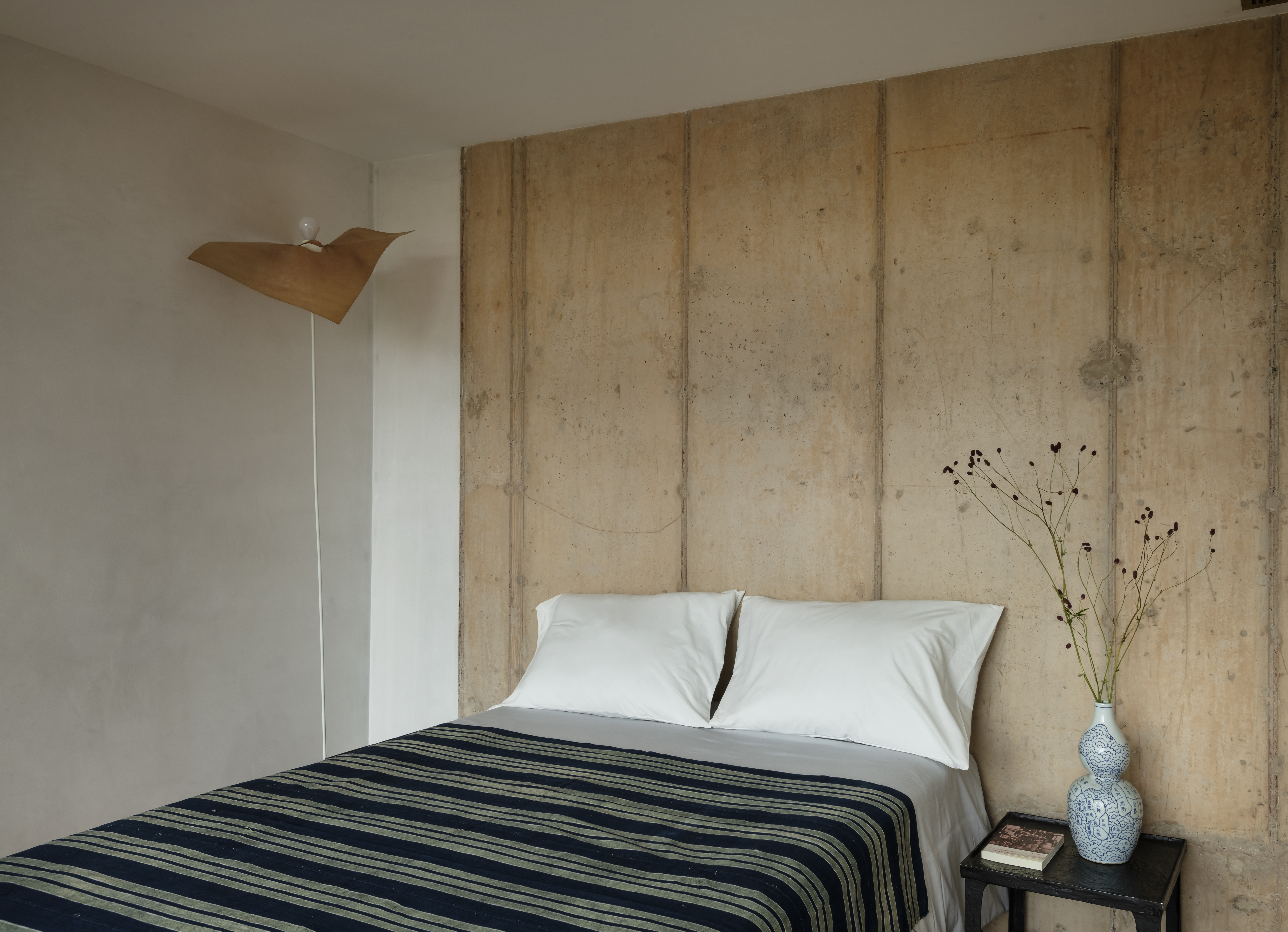 96 King Street, Unit 3 Brooklyn, NY 11231 - Photo 12 of 24 a bedroom with a bed and a ceiling fan