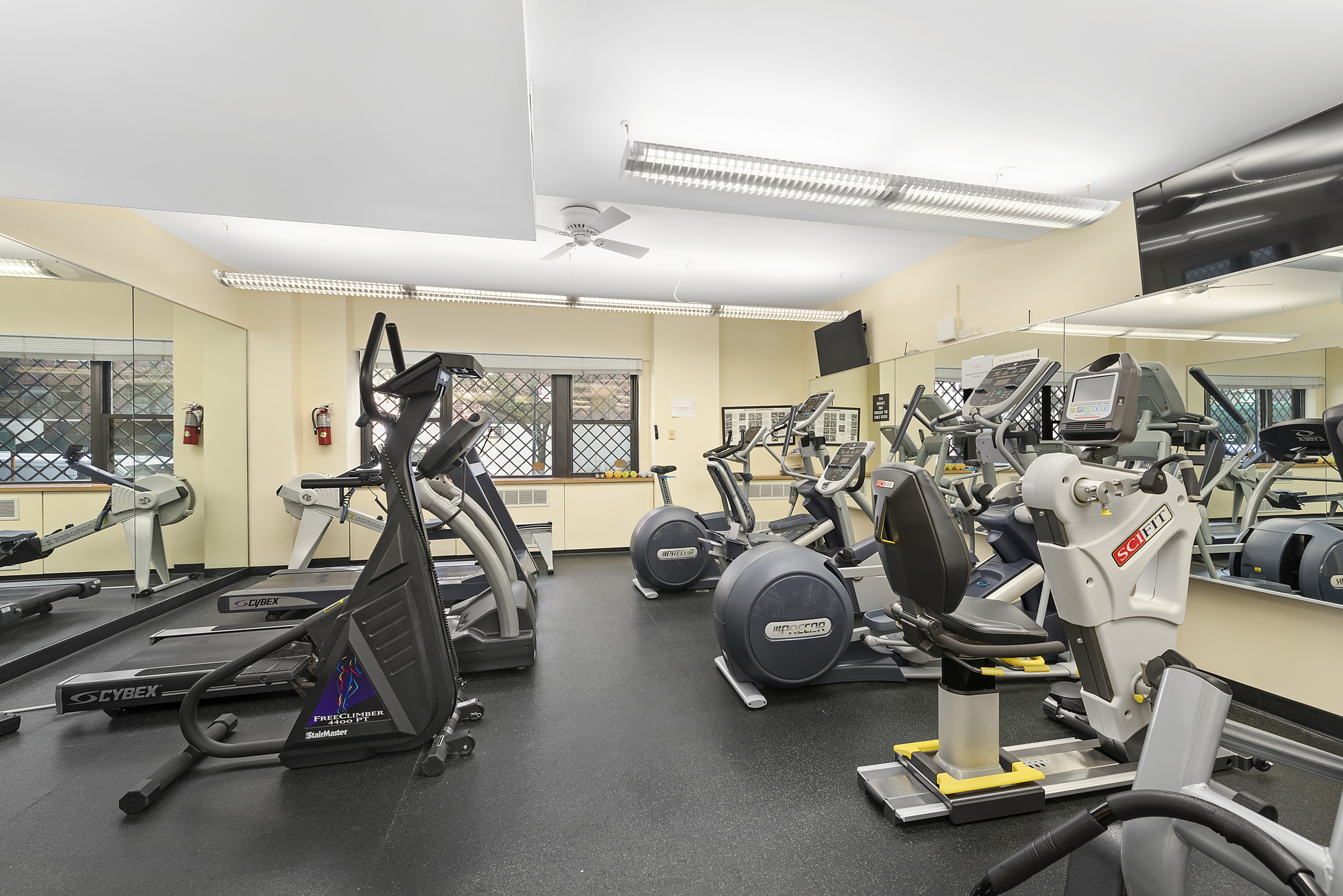 165 East 72nd Street, Unit 3L Manhattan, NY 10021 - Photo 10 of 13 a view of a room with gym equipment