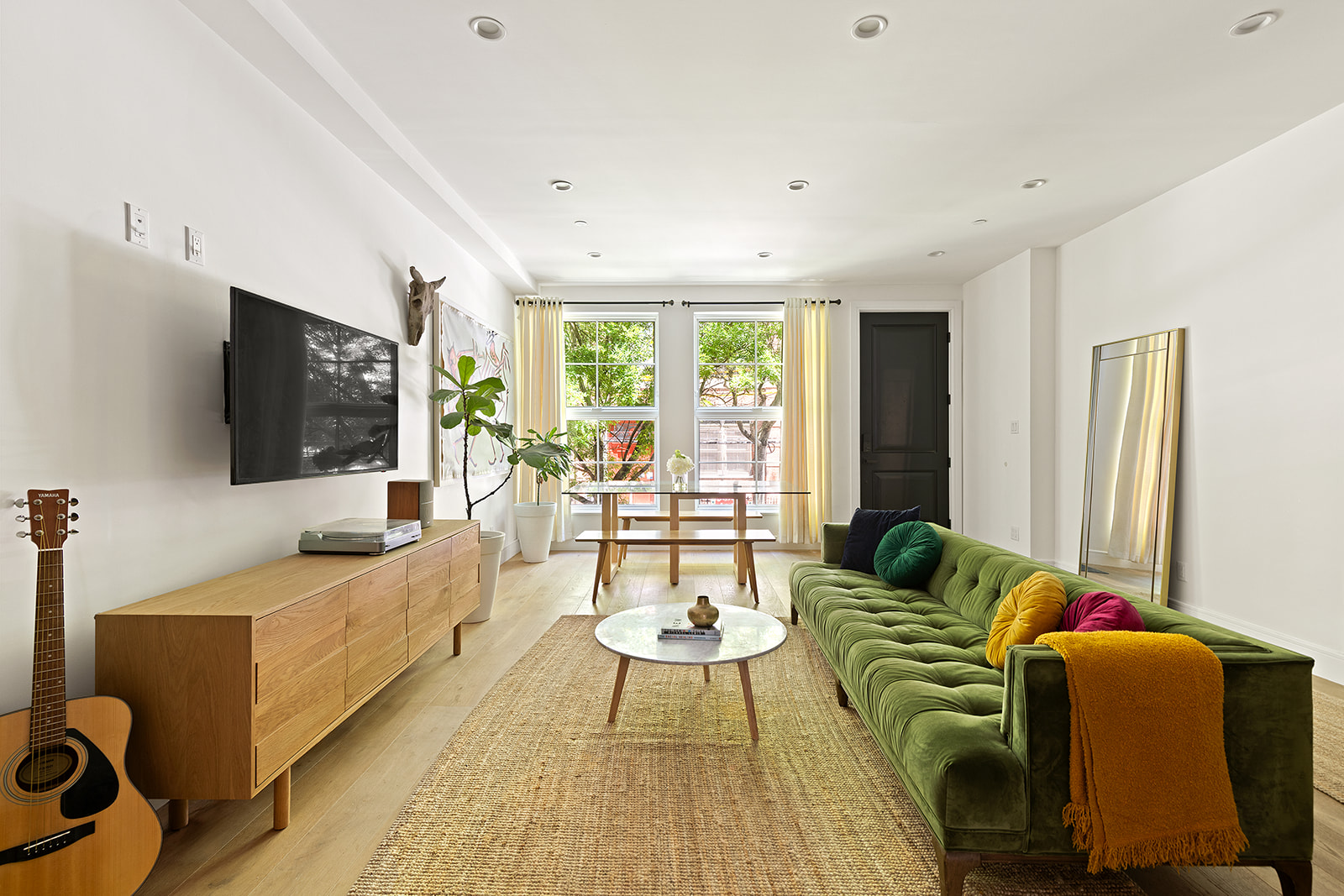 40 Huntington Street, Unit 2C Brooklyn, NY 11231 - Photo 1 of 9 Gallery Image 1