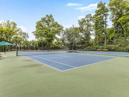 a view of a tennis court