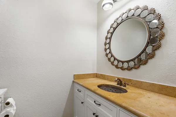 $449,000 | 3930 Knollcrest Drive, Montgomery, TX 77356
