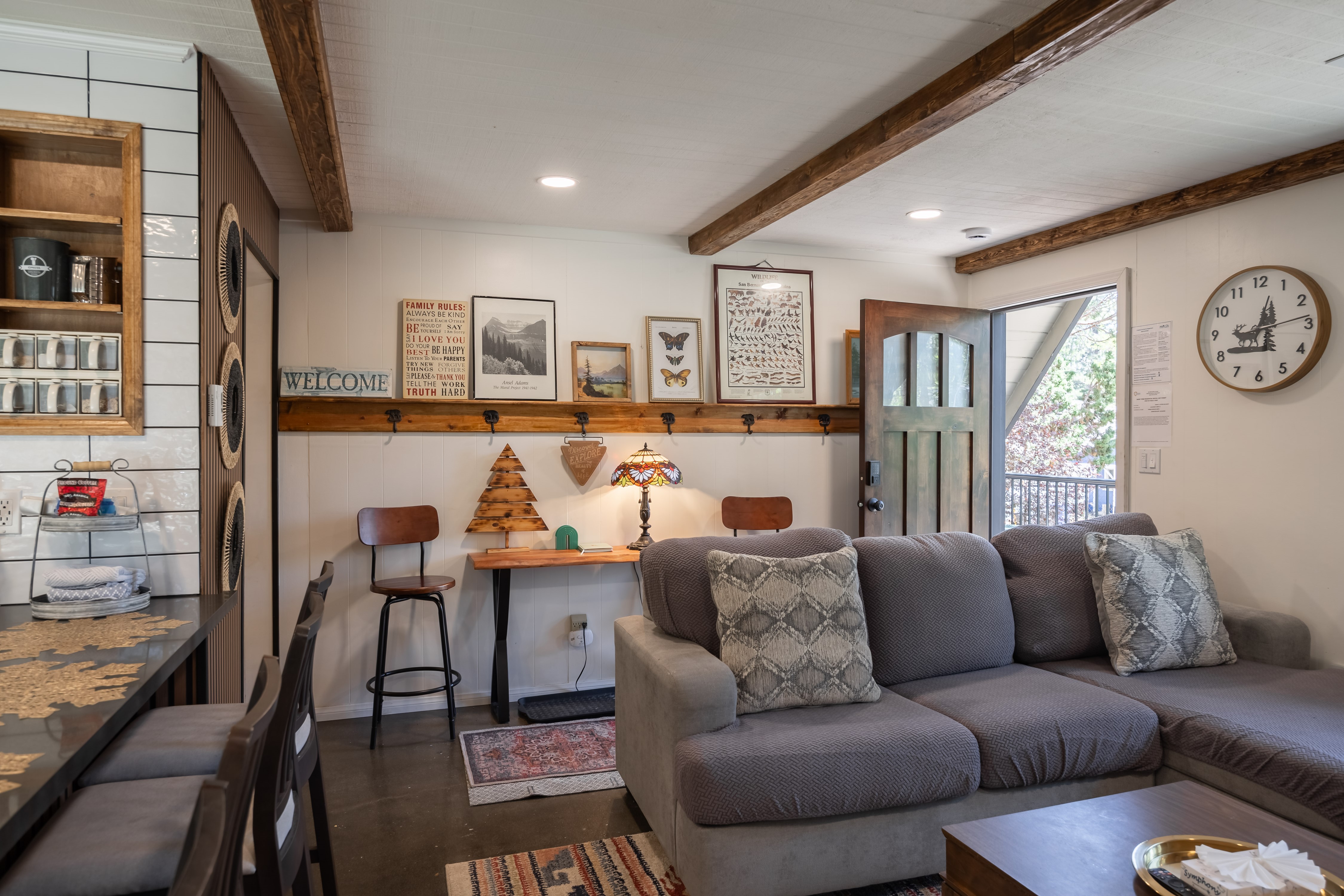 682 Maple Lane Sugarloaf, CA 92386 - Photo 6 of 36